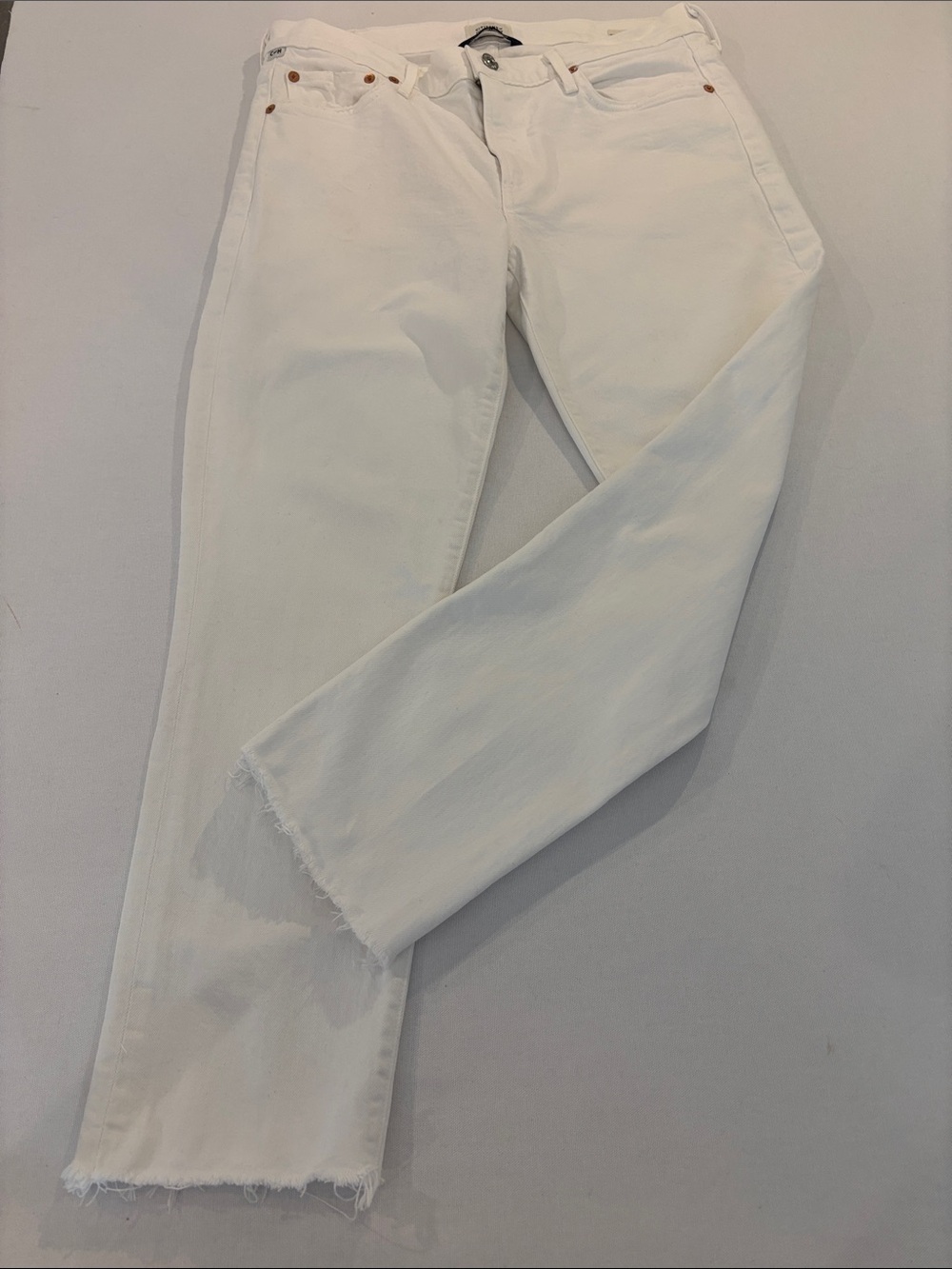 Citizens Of Humanity Premium Vintage Ella White Straight-Leg Frayed Hem Jeans 29